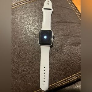 Apple Watch Series 3: 2 years old